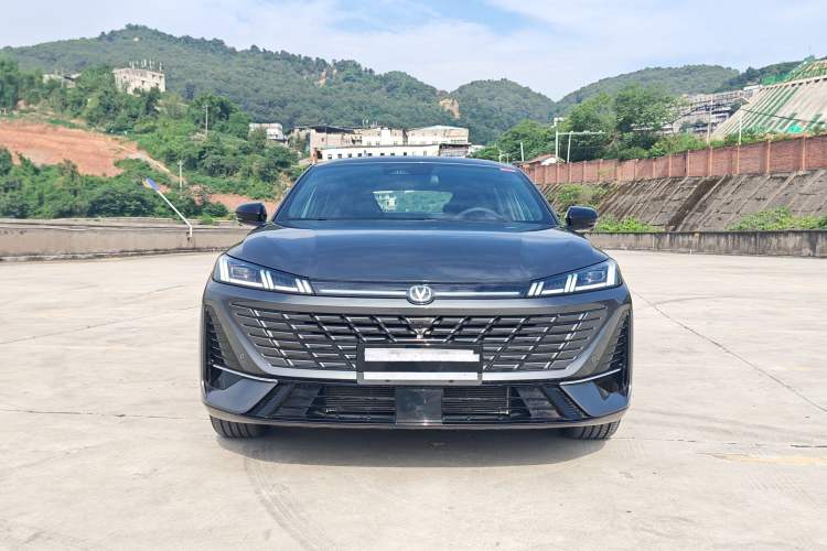 Used CHANGAN Eado 2026 Model, Fourth Generation, 1.5T 500Bar Smart Enjoyment Edition Exterior 1