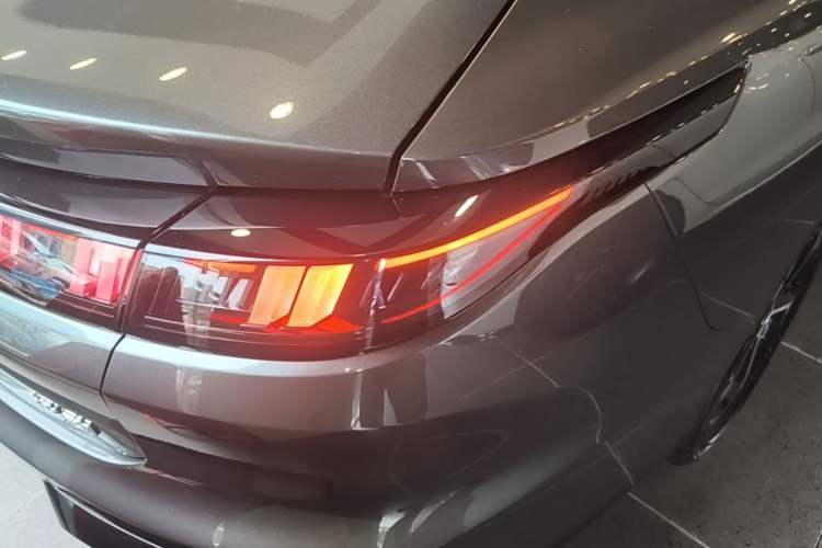 Used CHANGAN Eado 2026 Model, Fourth Generation, 1.5T 500Bar Dynamic Enjoyment Edition Exterior 3