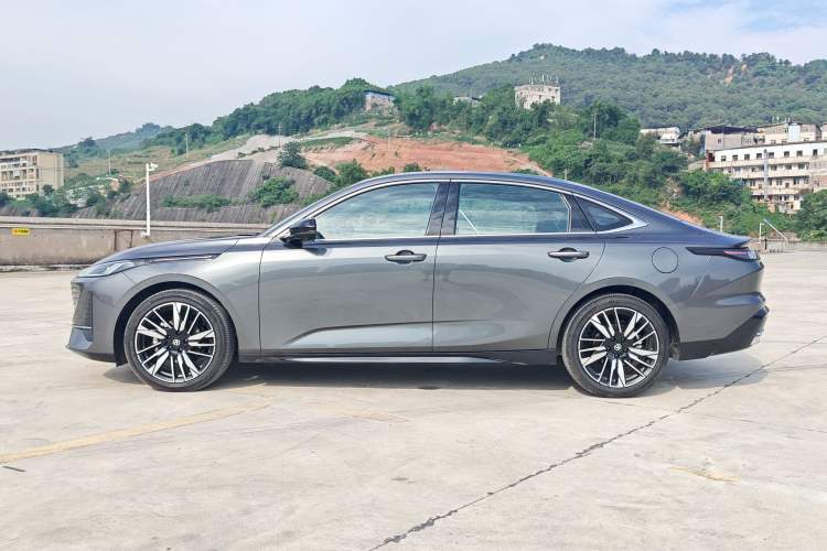 Used CHANGAN Eado 2026 Model, Fourth Generation, 1.5T 500Bar Smart Enjoyment Edition Exterior 3