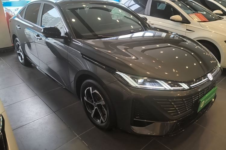 Used CHANGAN Eado 2026 Model, Fourth Generation, 1.5T 500Bar Dynamic Enjoyment Edition Front Right 45 Deg