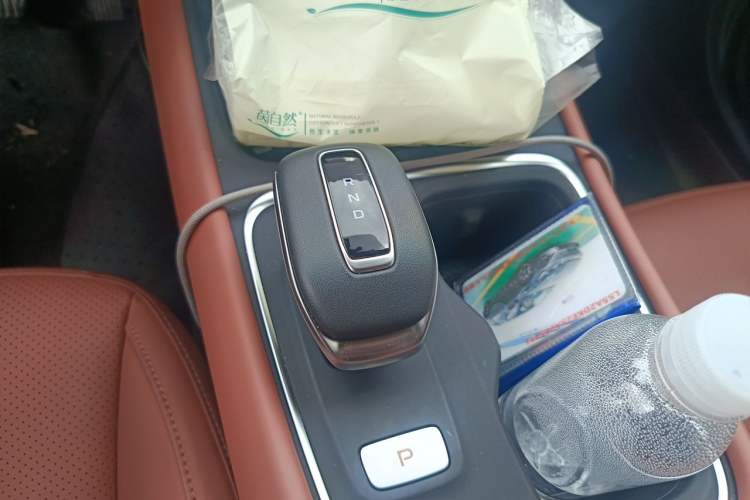 Used CHANGAN Eado 2026 Model, Fourth Generation, 1.5T 500Bar Dynamic Enjoyment Edition Gear Lever