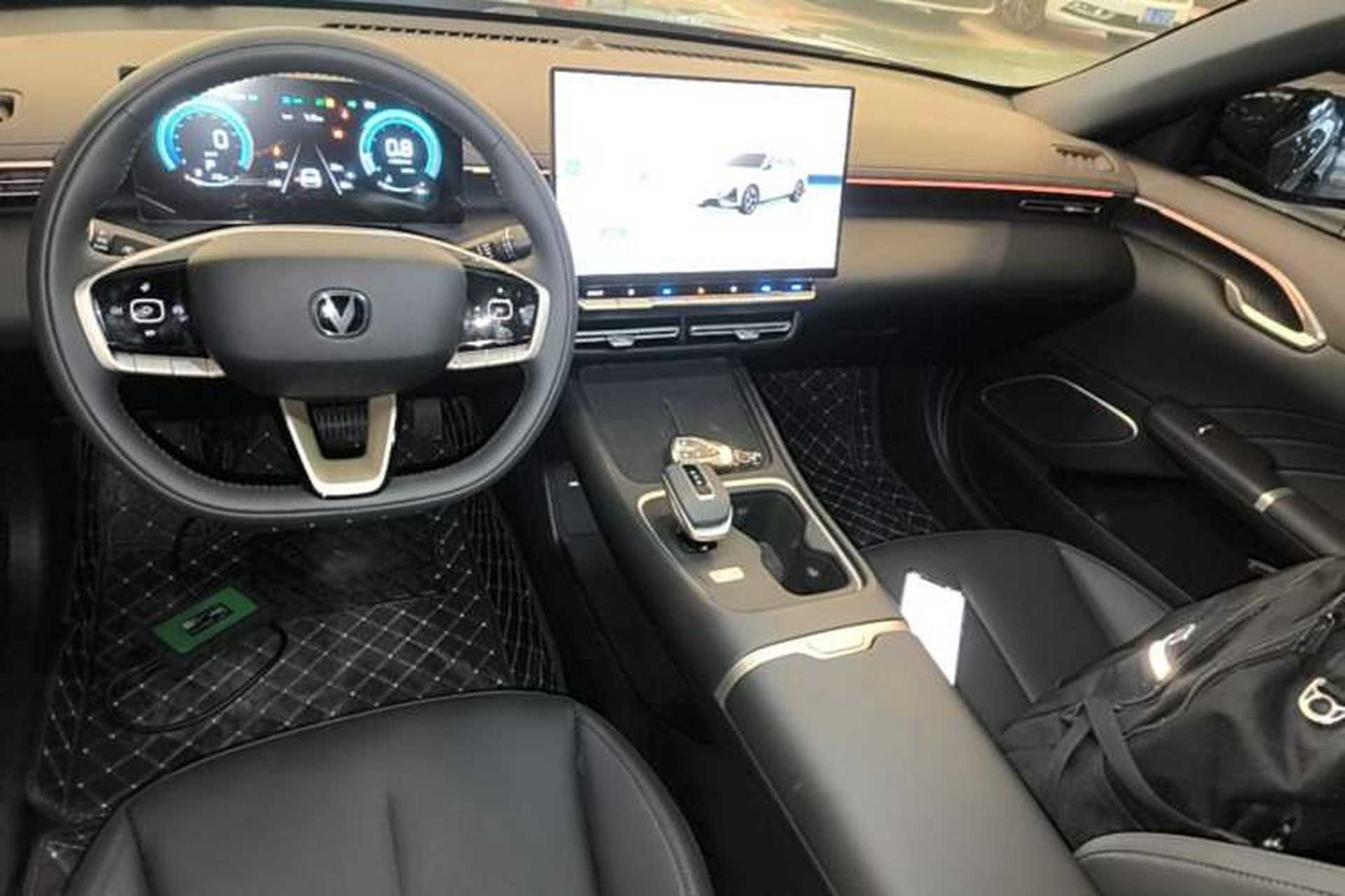 Used CHANGAN Eado 2026 Model, Fourth Generation, 1.5T 500Bar Enjoyment Edition Gear Lever