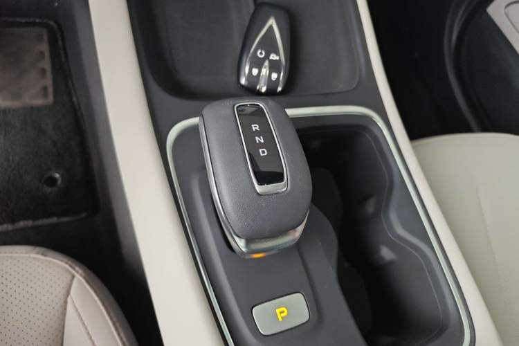 Used CHANGAN Eado 2026 Model, Fourth Generation, 1.5T 500Bar Enjoyment Edition Gear Lever