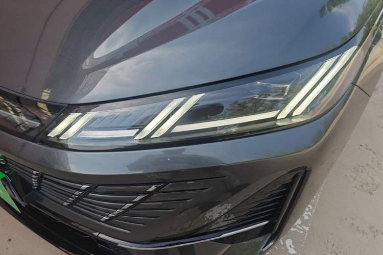 Used CHANGAN Eado 2026 Model, Fourth Generation, 1.5T 500Bar Dynamic Enjoyment Edition Left Front Headlight