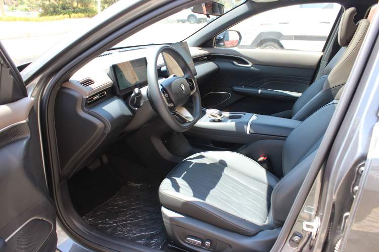 Used CHANGAN Eado 2026 Model, Fourth Generation, 1.5T 500Bar Smart Enjoyment Edition Left Front Seat