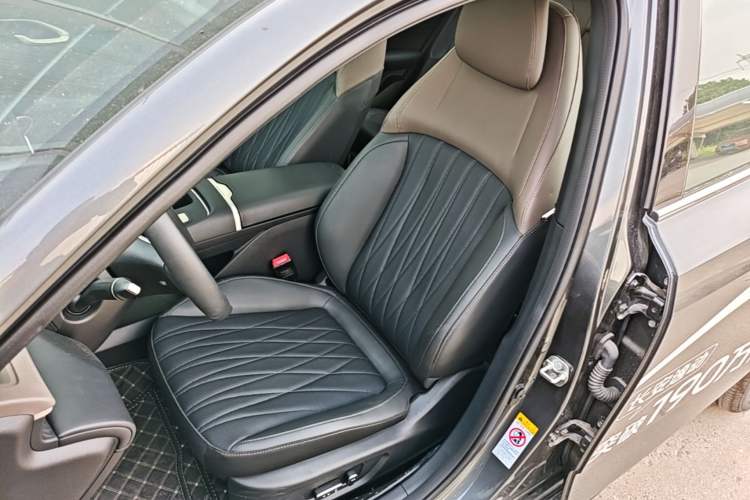Used CHANGAN Eado 2026 Model, Fourth Generation, 1.5T 500Bar Smart Enjoyment Edition Left Front Seat