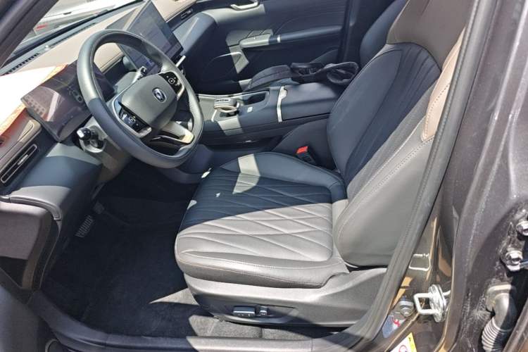 Used CHANGAN Eado 2026 Model, Fourth Generation, 1.5T 500Bar Smart Enjoyment Edition Left Front Seat