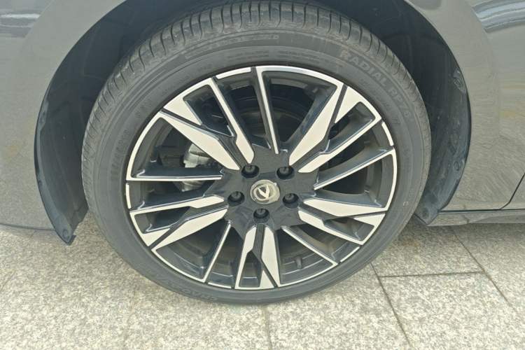 Used CHANGAN Eado 2026 Model, Fourth Generation, 1.5T 500Bar Smart Enjoyment Edition Left Front Wheel Hub