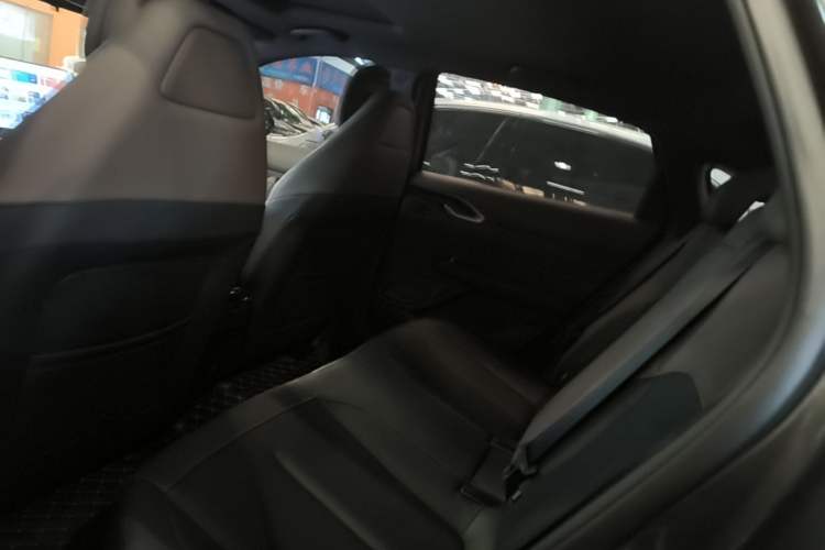 Used CHANGAN Eado 2026 Model, Fourth Generation, 1.5T 500Bar Enjoyment Edition Left Rear Seat