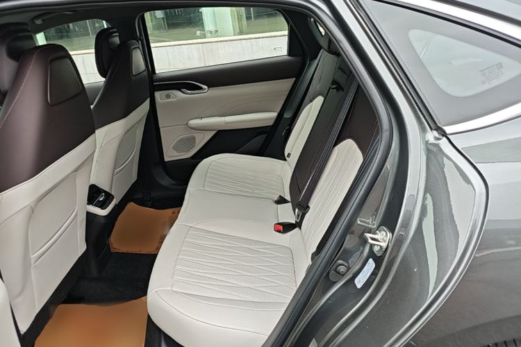 Used CHANGAN Eado 2026 Model, Fourth Generation, 1.5T 500Bar Smart Enjoyment Edition Left Rear Seat