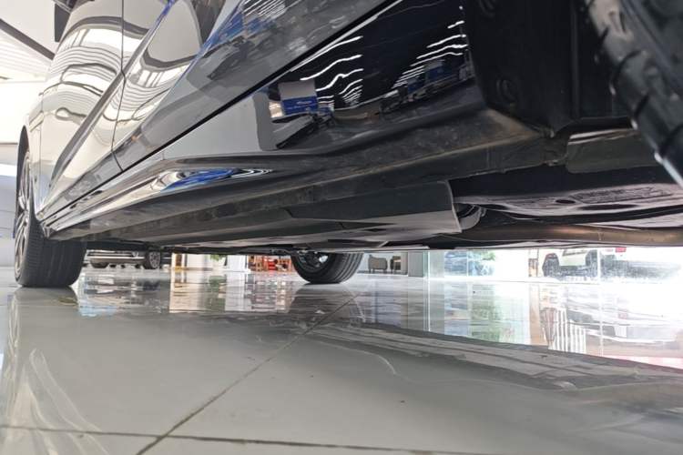 Used CHANGAN Eado 2026 Model, Fourth Generation, 1.5T 500Bar Smart Enjoyment Edition Left Side Sill