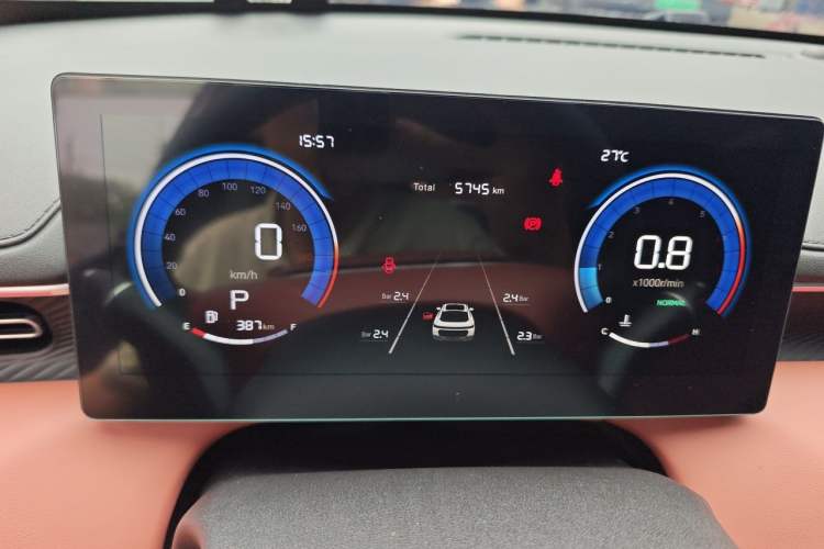 Used CHANGAN Eado 2026 Model, Fourth Generation, 1.5T 500Bar Enjoyment Edition Odometer Close Up