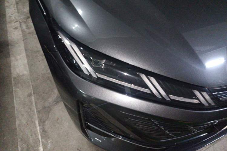 Used CHANGAN Eado 2026 Model, Fourth Generation, 1.5T 500Bar Enjoyment Edition Right Front Headlight