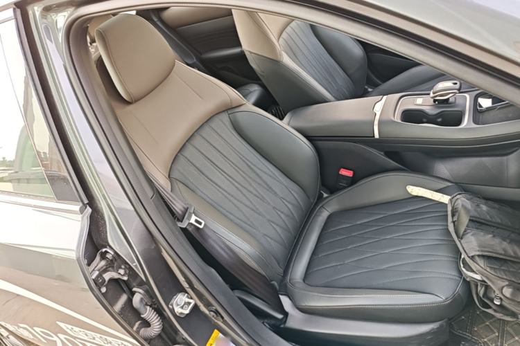 Used CHANGAN Eado 2026 Model, Fourth Generation, 1.5T 500Bar Smart Enjoyment Edition Right Front Seat