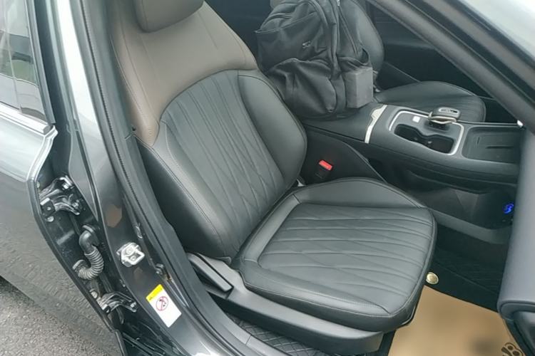 Used CHANGAN Eado 2026 Model, Fourth Generation, 1.5T 500Bar Smart Enjoyment Edition Right Front Seat