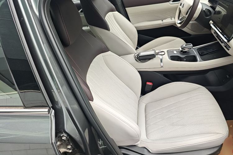 Used CHANGAN Eado 2026 Model, Fourth Generation, 1.5T 500Bar Smart Enjoyment Edition Right Front Seat