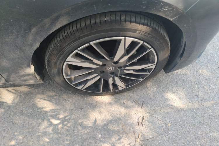 Used CHANGAN Eado 2026 Model, Fourth Generation, 1.5T 500Bar Smart Enjoyment Edition Right Front Wheel Hub