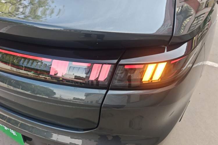Used CHANGAN Eado 2026 Model, Fourth Generation, 1.5T 500Bar Dynamic Enjoyment Edition Right Rear Taillight