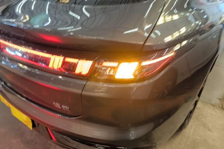 Used CHANGAN Eado 2026 Model, Fourth Generation, 1.5T 500Bar Enjoyment Edition Right Rear Taillight