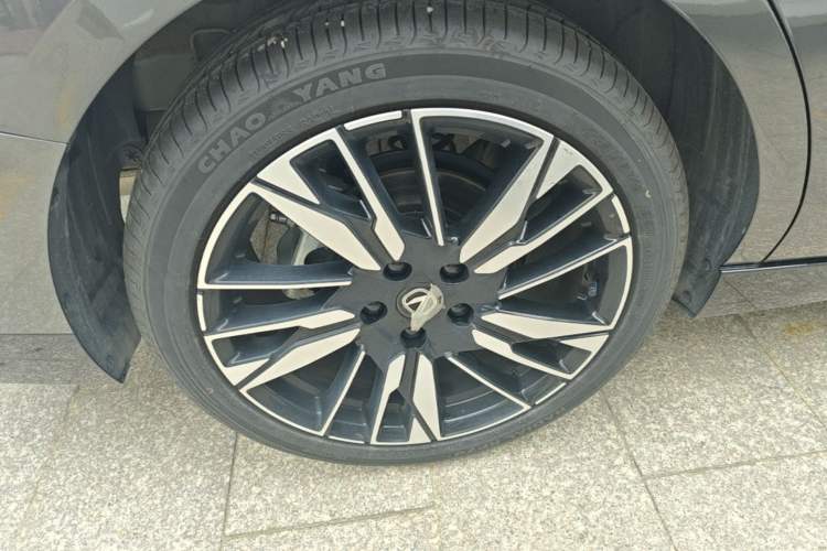 Used CHANGAN Eado 2026 Model, Fourth Generation, 1.5T 500Bar Smart Enjoyment Edition Right Rear Wheel Hub