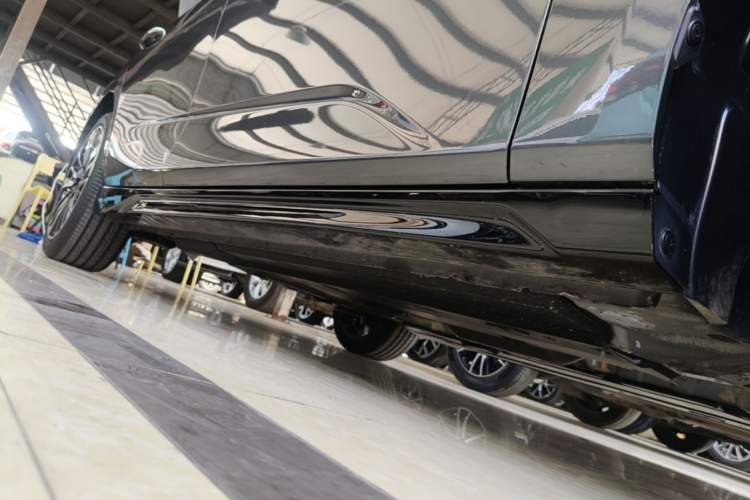 Used CHANGAN Eado 2026 Model, Fourth Generation, 1.5T 500Bar Smart Enjoyment Edition Right Side Sill
