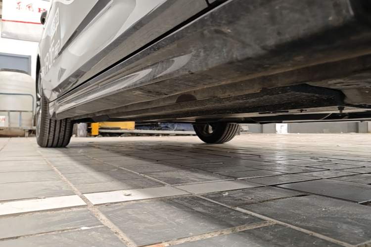 Used CHANGAN Eado 2026 Model, Fourth Generation, 1.5T 500Bar Smart Enjoyment Edition Right Side Sill