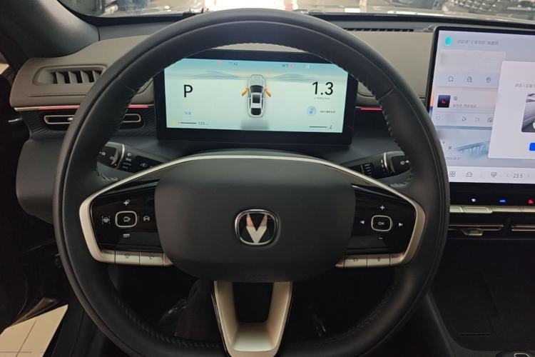 Used CHANGAN Eado 2026 Model, Fourth Generation, 1.5T 500Bar Smart Enjoyment Edition Steering Wheel