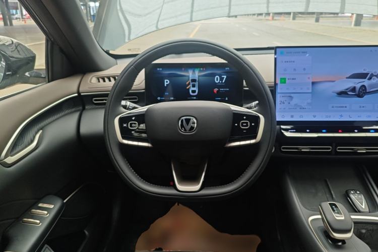 Used CHANGAN Eado 2026 Model, Fourth Generation, 1.5T 500Bar Smart Enjoyment Edition Steering Wheel