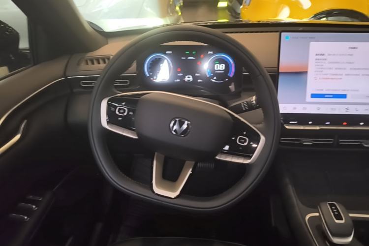 Used CHANGAN Eado 2026 Model, Fourth Generation, 1.5T 500Bar Dynamic Enjoyment Edition Steering Wheel