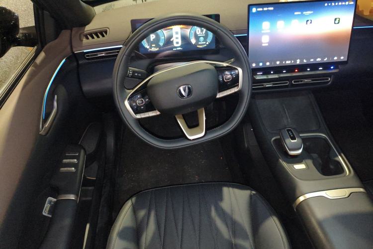 Used CHANGAN Eado 2026 Model, Fourth Generation, 1.5T 500Bar Smart Enjoyment Edition Steering Wheel