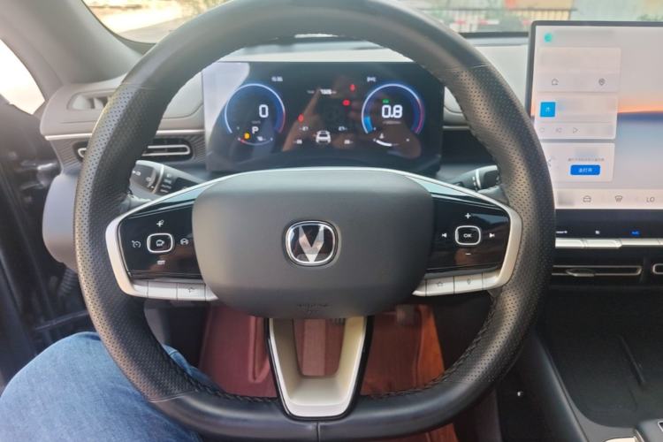 Used CHANGAN Eado 2026 Model, Fourth Generation, 1.5T 500Bar Dynamic Enjoyment Edition Steering Wheel