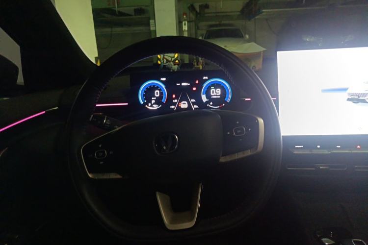 Used CHANGAN Eado 2026 Model, Fourth Generation, 1.5T 500Bar Enjoyment Edition Steering Wheel
