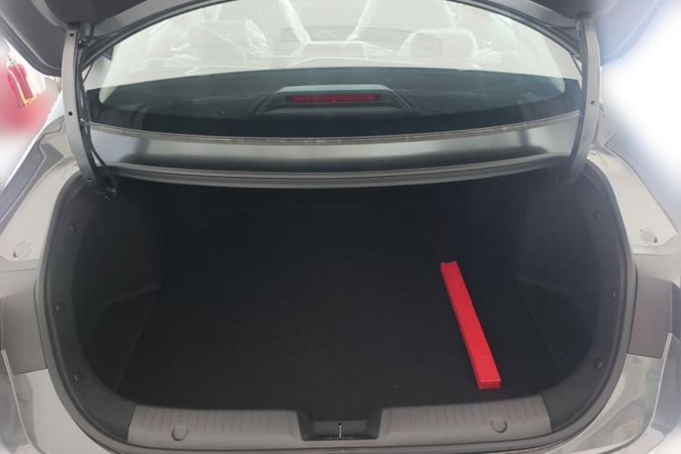 Used CHANGAN Eado 2026 Model, 1.5T Classic Edition Trunk