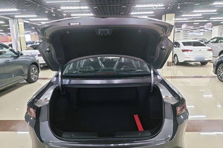 Used CHANGAN Eado 2026 Model, 1.5T Classic Edition Trunk