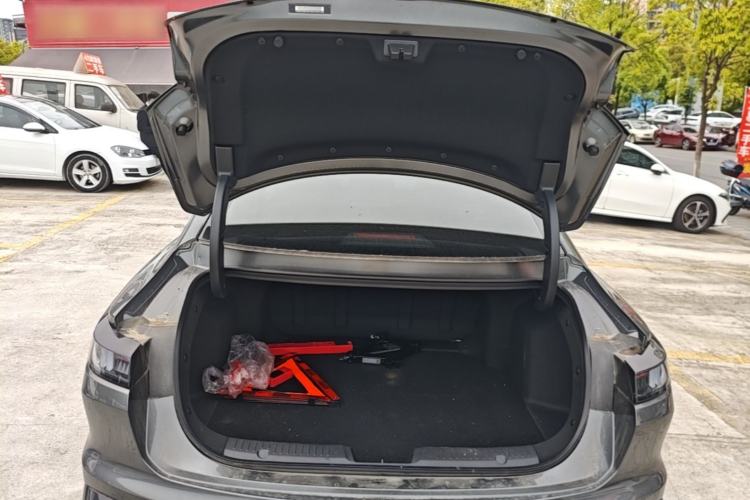 Used CHANGAN Eado 2026 Model, Fourth Generation, 1.5T 500Bar Dynamic Enjoyment Edition Trunk