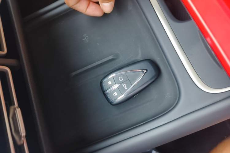 Used CHANGAN Eado 2026 Model, Fourth Generation, 1.5T 500Bar Enjoyment Edition Vehicle Key