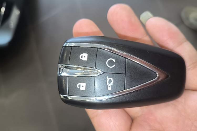 Used CHANGAN Eado 2026 Model, Fourth Generation, 1.5T 500Bar Dynamic Enjoyment Edition Vehicle Key