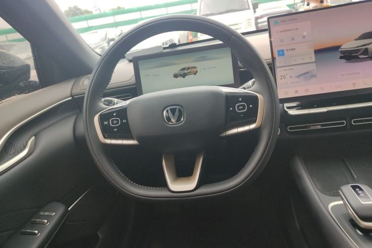 Used CHANGAN Eado 2026 Model, Fourth Generation, 1.5T 500Bar Smart Enjoyment Edition Steering Wheel
