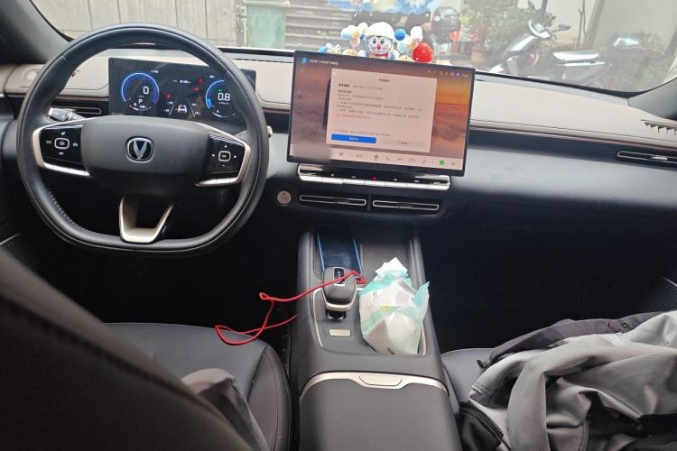 Used CHANGAN Eado 2026 Model, Fourth Generation, 1.5T 500Bar Enjoyment Edition Center Console