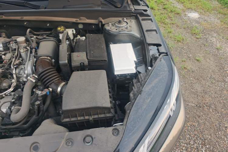 Used CHANGAN Eado 2026 Model, Fourth Generation, 1.5T 500Bar Dynamic Enjoyment Edition Engine Bay Left
