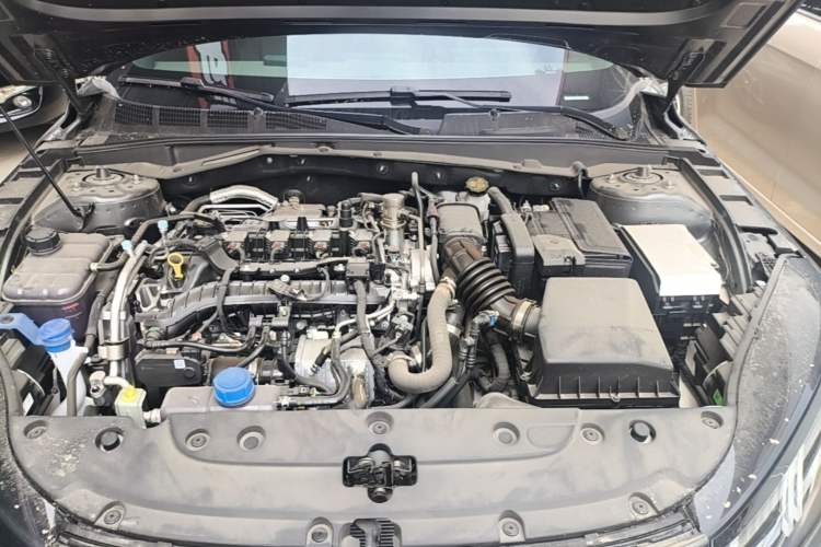 Used CHANGAN Eado 2026 Model, Fourth Generation, 1.5T 500Bar Dynamic Enjoyment Edition Engine Bay