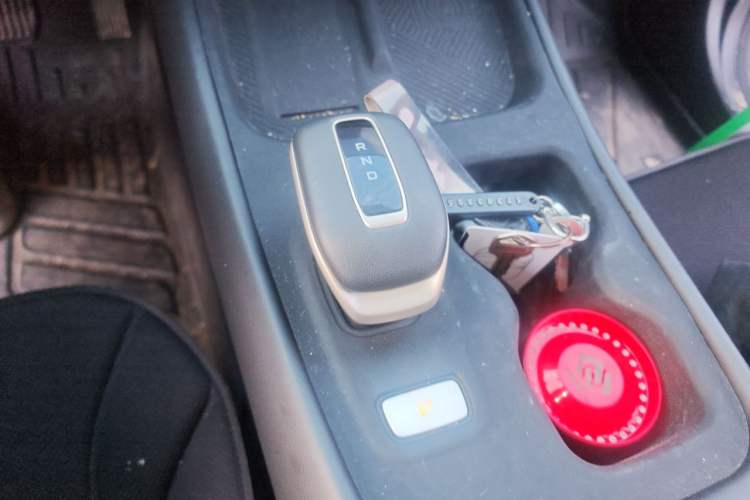 Used CHANGAN Eado 2026 Model, Fourth Generation, 1.5T 500Bar Dynamic Enjoyment Edition Gear Lever