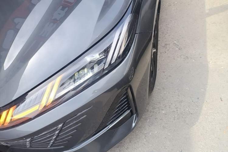 Used CHANGAN Eado 2026 Model, Fourth Generation, 1.5T 500Bar Dynamic Enjoyment Edition Left Front Headlight