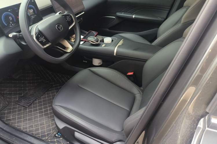 Used CHANGAN Eado 2026 Model, Fourth Generation, 1.5T 500Bar Dynamic Enjoyment Edition Left Front Seat
