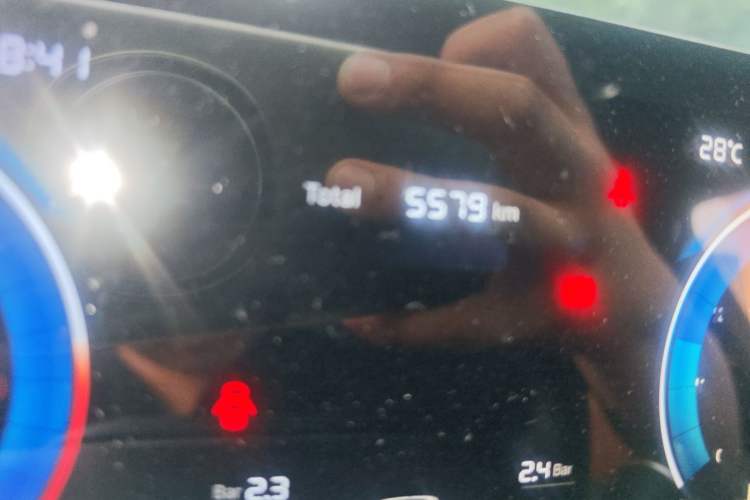 Used CHANGAN Eado 2026 Model, Fourth Generation, 1.5T 500Bar Dynamic Enjoyment Edition Odometer Close Up