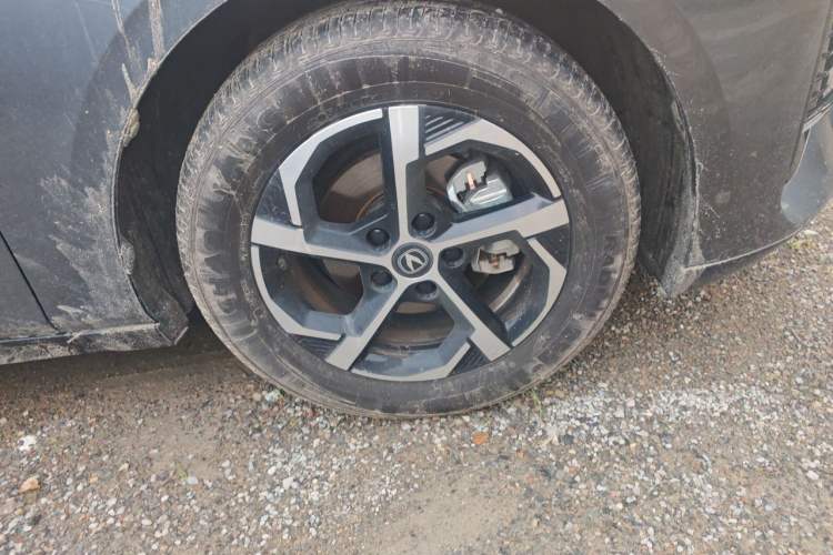 Used CHANGAN Eado 2026 Model, Fourth Generation, 1.5T 500Bar Dynamic Enjoyment Edition Right Front Wheel Hub