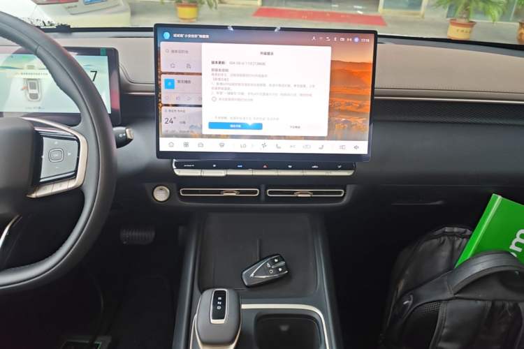 Used CHANGAN Eado 2026 Model, Fourth Generation, 1.5T 500Bar Smart Enjoyment Edition Audio And AC Panel