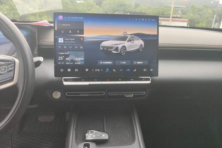 Used CHANGAN Eado 2026 Model, Fourth Generation, 1.5T 500Bar Smart Enjoyment Edition Audio And AC Panel
