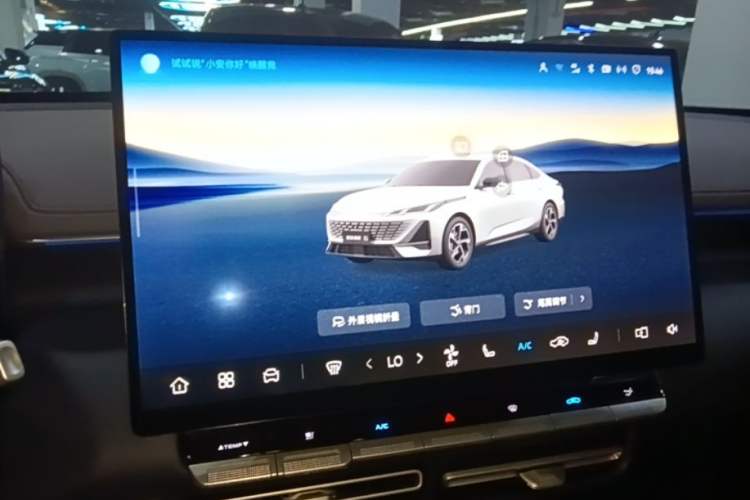 Used CHANGAN Eado 2026 Model, Fourth Generation, 1.5T 500Bar Smart Enjoyment Edition Audio And AC Panel