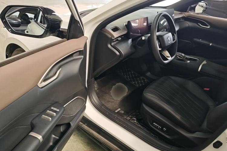 Used CHANGAN Eado 2026 Model, Fourth Generation, 1.5T 500Bar Smart Enjoyment Edition Driver Seat